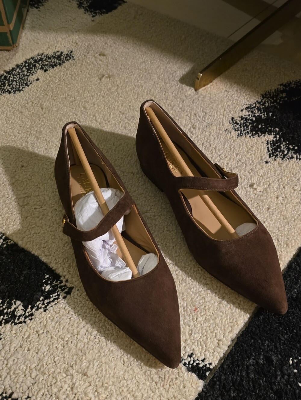 Authentic LAUREN RALPH LAUREN LONDYN Brown Suede Women's Flats Size 6.5